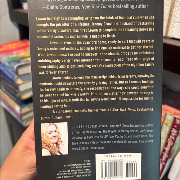 Paperback book bundle - Picture 7 of 9